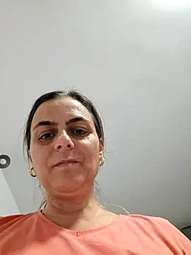 Snapshot of IsabelleCraft chatting on March 17, 2025, 4:22 pm IsabelleCraft online show from March 17, 2025, 4:22 pm