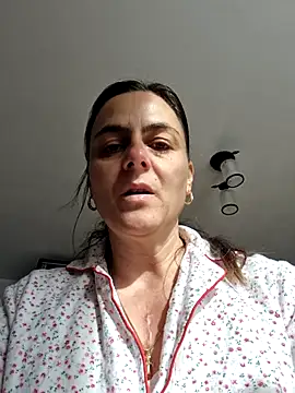 IsabelleCraft online show from November 26, 2025, 9:20 am