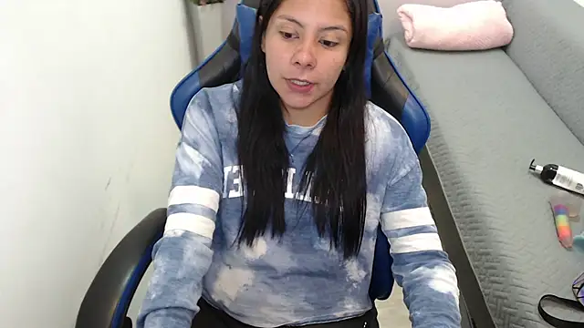 valevicious online show from November 27, 2025, 3:23 pm