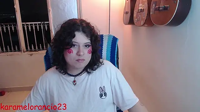 Smoke trip Alicia online show from September 22, 2025, 3:56 am