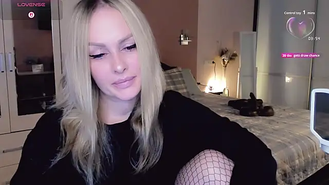 Libby Nora online show from November 3, 2025, 11:36 am