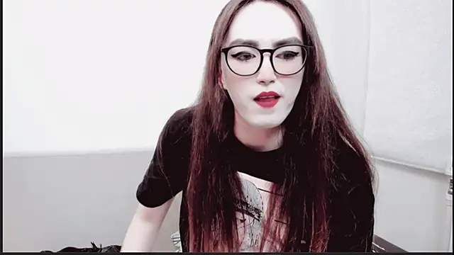 MinniMaksy online show from March 1, 2025, 1:43 am