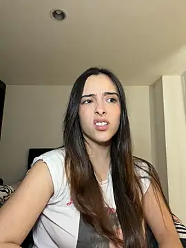 swrennn19 online show from October 25, 2025, 3:56 pm