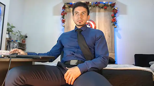 Snapshot of Andrew_4_ chatting on December 19, 2025, 4:16 am Andrew 4 online show from December 19, 2025, 4:16 am