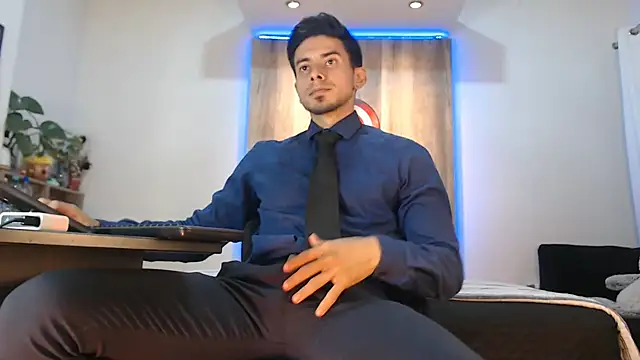 Snapshot of Andrew_4_ chatting on January 11, 2026, 7:15 am Andrew 4 online show from January 11, 2026, 7:15 am