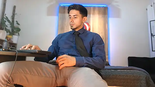 Snapshot of Andrew_4_ chatting on February 11, 2026, 1:38 am Andrew 4 online show from February 11, 2026, 1:38 am