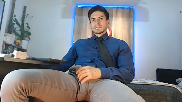 Snapshot of Andrew_4_ chatting on February 14, 2026, 3:07 am Andrew 4 online show from February 14, 2026, 3:07 am