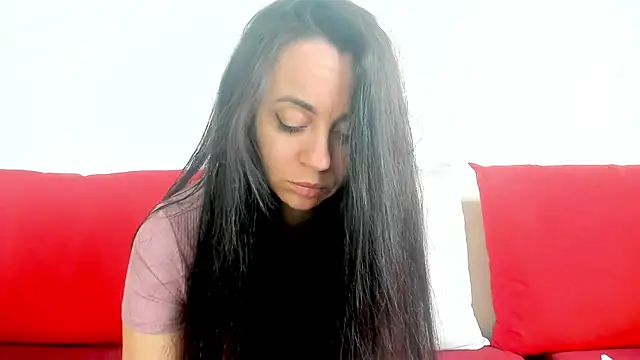 cute angel95 online show from February 16, 2026, 10:36 am