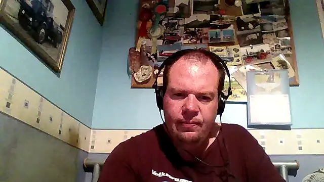 thickdick12331 online show from November 7, 2025, 10:46 pm