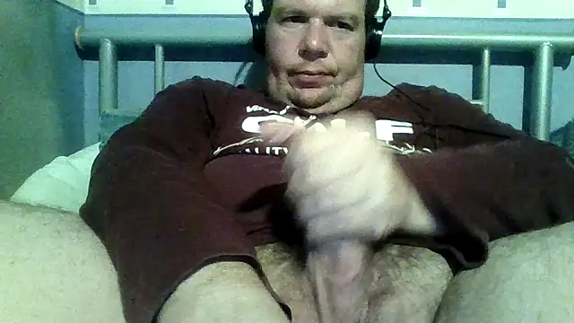 thickdick12331 online show from November 27, 2025, 10:21 pm