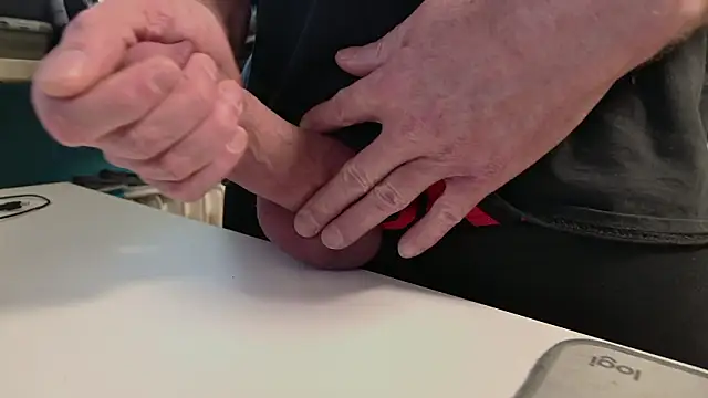 NylonHype online show from March 20, 2026, 8:48 am