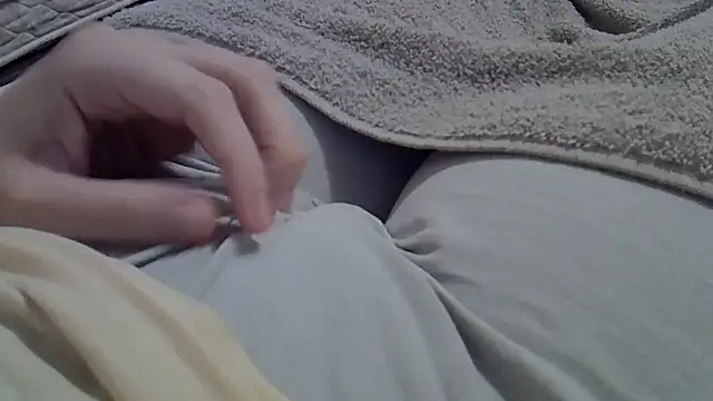 Snapshot of perescam chatting on February 27, 2026, 2:45 am perescam online show from February 27, 2026, 2:45 am