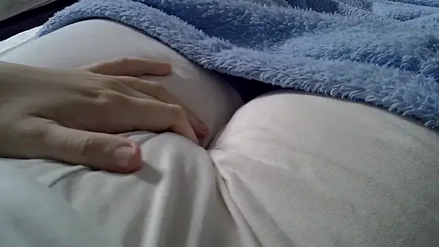 Snapshot of perescam chatting on February 3, 2026, 1:16 pm perescam online show from February 3, 2026, 1:16 pm