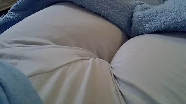 Snapshot of perescam chatting on February 10, 2026, 4:50 pm perescam online show from February 10, 2026, 4:50 pm