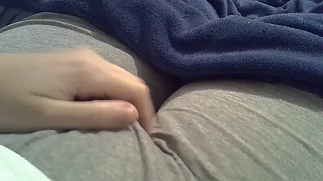 perescam online show from October 10, 2025, 6:31 pm