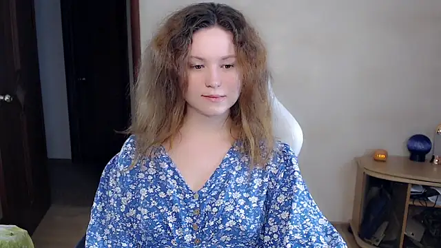 BettyGinger online show from September 14, 2025, 8:31 pm