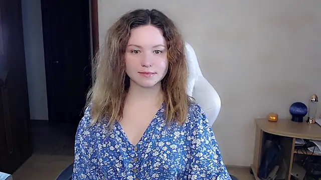 BettyGinger online show from September 25, 2025, 9:32 pm