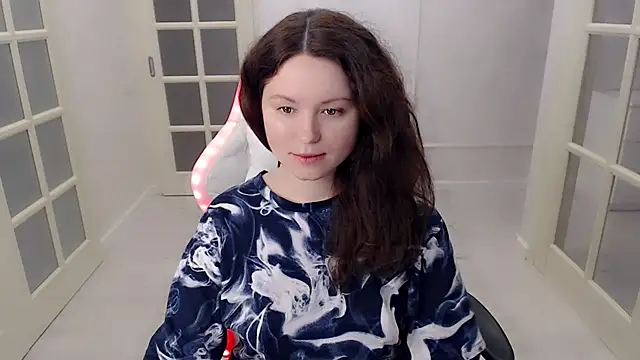 BettyGinger online show from November 26, 2025, 5:13 pm