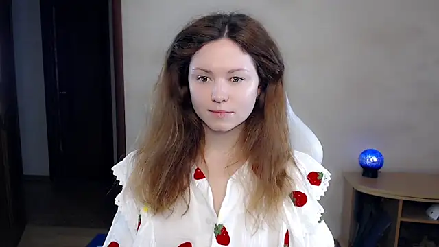 BettyGinger online show from January 28, 2025, 7:53 pm