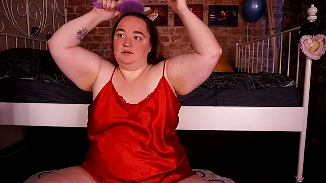 Evelively online show from September 30, 2025, 5:24 am