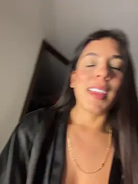 kamivolkano online show from November 15, 2025, 12:14 am