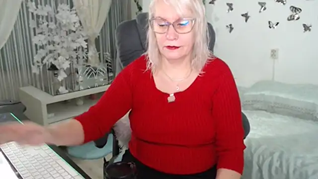 Ghertrude52 online show from March 2, 2026, 5:19 am