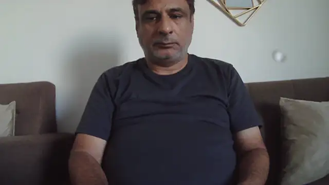 Snapshot of desipapaxxx chatting on February 11, 2026, 4:23 am desipapaxxx online show from February 11, 2026, 4:23 am