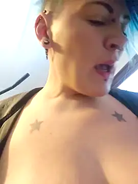 PinkTheHawk online show from April 1, 2026, 10:28 pm