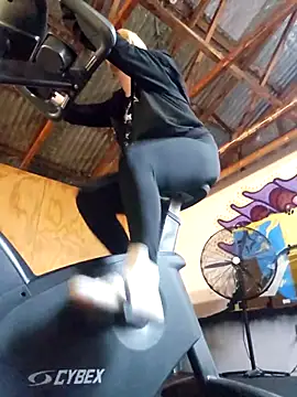 PinkTheHawk online show from November 16, 2025, 10:57 pm