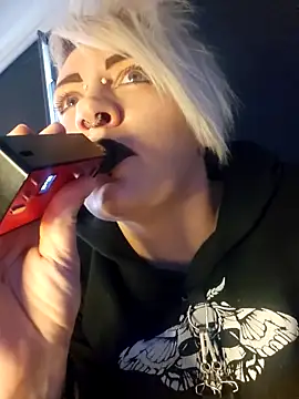 PinkTheHawk online show from September 28, 2025, 9:44 pm