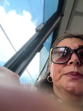 emma tour online show from December 15, 2025, 4:57 pm