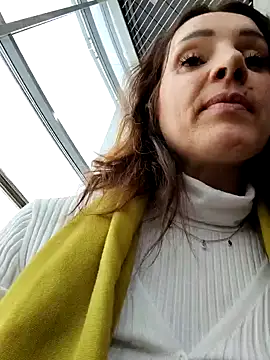 EvaXOAir online show from February 10, 2025, 5:58 am