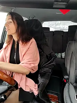 EvaXOAir online show from December 14, 2025, 4:40 am