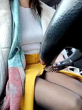 EvaXOAir online show from March 22, 2025, 9:02 am