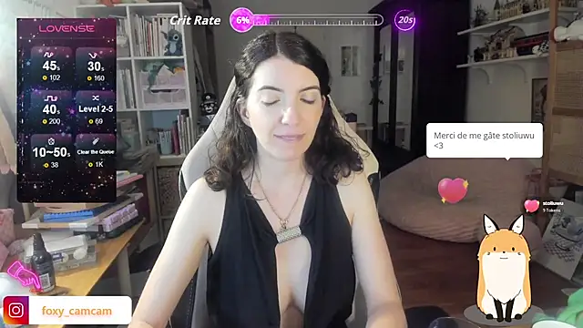Foxy c online show from June 1, 2026, 8:41 pm