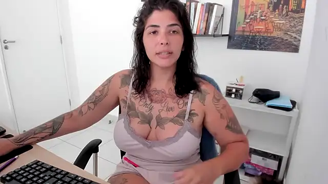 TaliMajesty online show from March 17, 2025, 3:07 pm