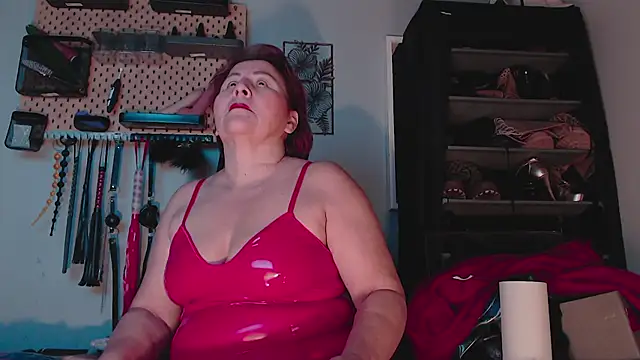 Snapshot of barbarah_ chatting on March 1, 2025, 11:17 am barbarah online show from March 1, 2025, 11:17 am