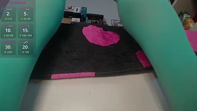 Snapshot of barbarah_ chatting on October 3, 2025, 7:43 am barbarah online show from October 3, 2025, 7:43 am