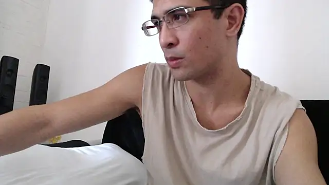 Snapshot of SebastianReiss chatting on March 6, 2025, 7:47 am SebastianReiss online show from March 6, 2025, 7:47 am