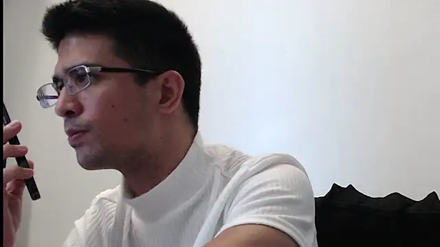 Snapshot of SebastianReiss chatting on March 2, 2025, 5:23 am SebastianReiss online show from March 2, 2025, 5:23 am