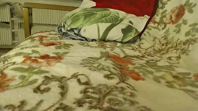 larawet online show from January 8, 2025, 3:39 pm