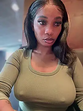   Nessa   online show from October 11, 2025, 10:49 am