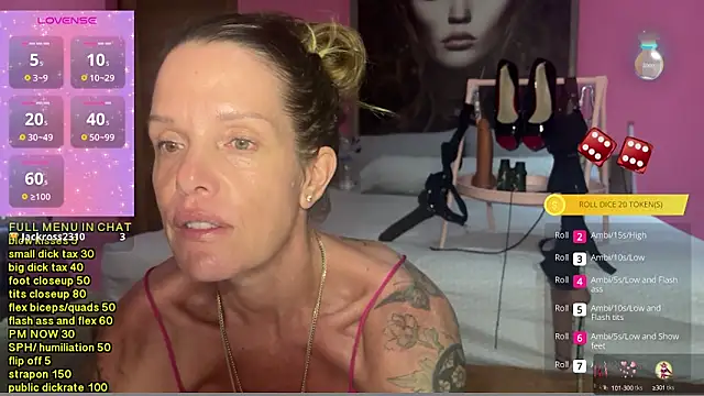 mommyselenafit  online show from October 4, 2025, 12:50 pm