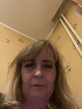 Irina2909xh online show from March 29, 2026, 10:33 pm