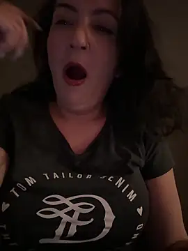 Snapshot of itsCassie chatting on March 16, 2025, 9:37 pm itsCassie online show from March 16, 2025, 9:37 pm