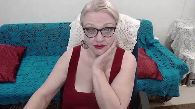 Snapshot of xHoneyLadyx chatting on November 26, 2025, 9:31 am xHoneyLadyx online show from November 26, 2025, 9:31 am