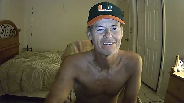 Snapshot of nakeedcowboi65 chatting on February 26, 2026, 8:14 am nakeedcowboi65 online show from February 26, 2026, 8:14 am