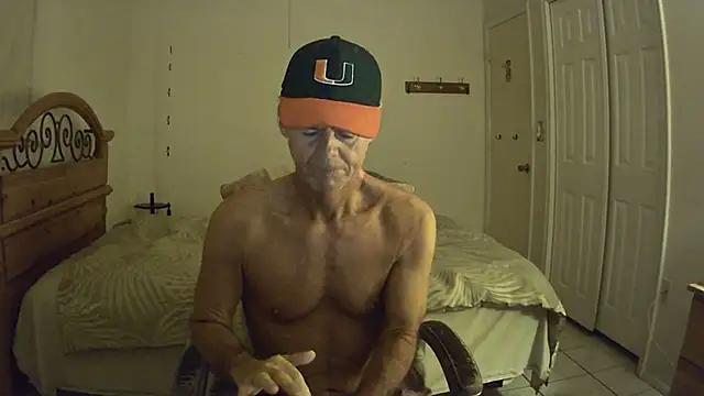 nakeedcowboi65 online show from January 14, 2026, 8:07 am