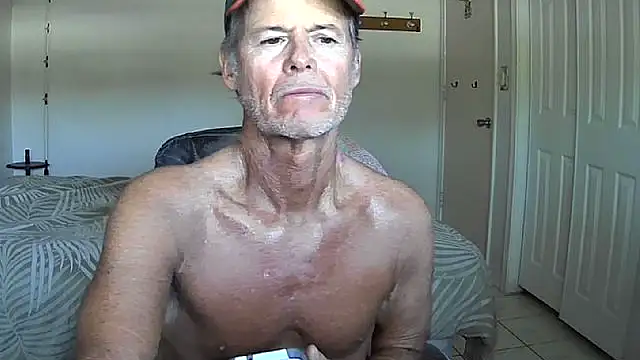 Snapshot of nakeedcowboi65 chatting on February 21, 2026, 9:28 pm nakeedcowboi65 online show from February 21, 2026, 9:28 pm