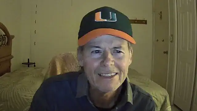 Snapshot of nakeedcowboi65 chatting on February 6, 2026, 11:34 pm nakeedcowboi65 online show from February 6, 2026, 11:34 pm